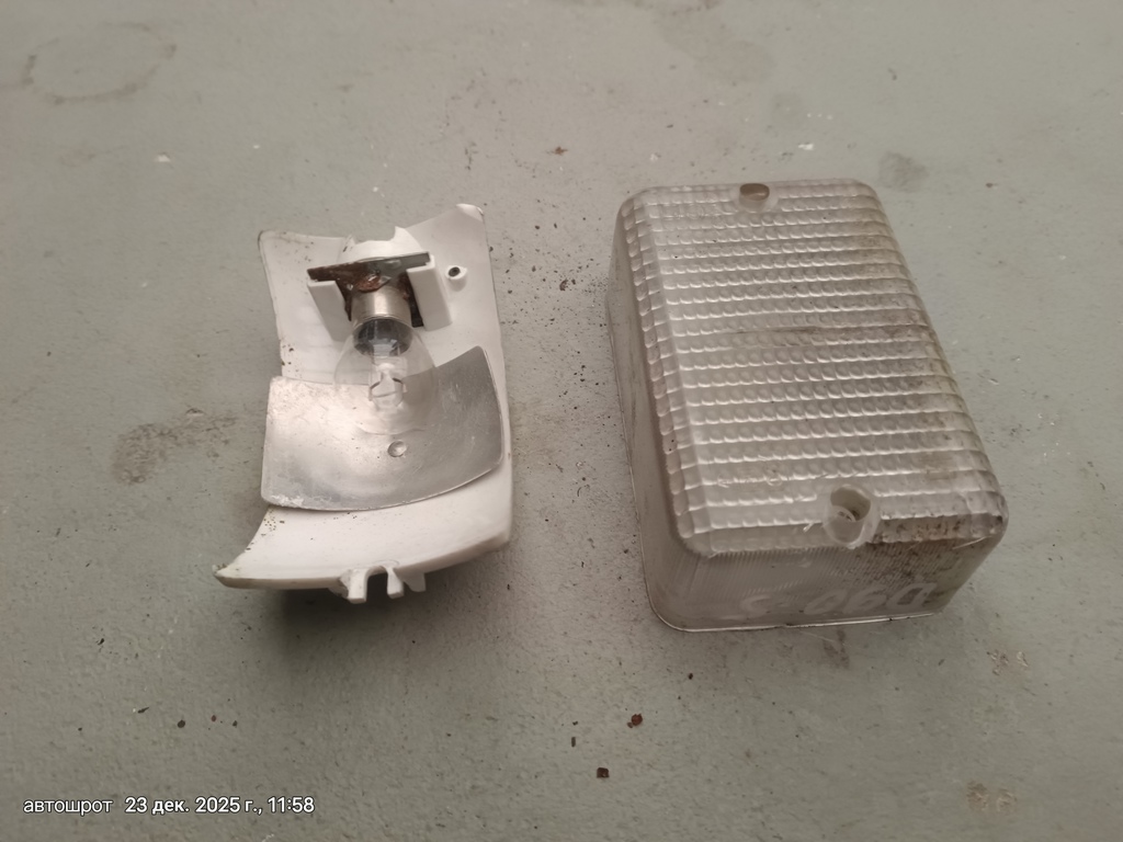 Land Rover Defender I (1983—2007) для Фонарь задний правый