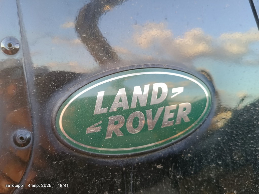Land Rover Defender I рестайлинг (2007—2016) для Эмблема багажника