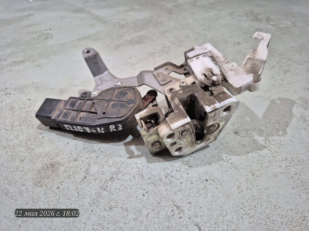 Peugeot 107 I рестайлинг (2009—2012) для Замок двери задней правой