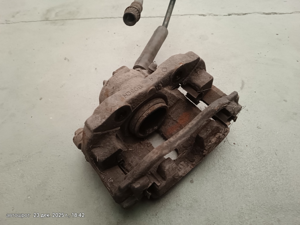 Peugeot 307 3C (2001—2005) для Суппорт передний правый