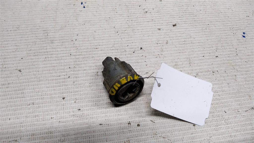 Opel Ascona C (1981—1988) для Личинка двери