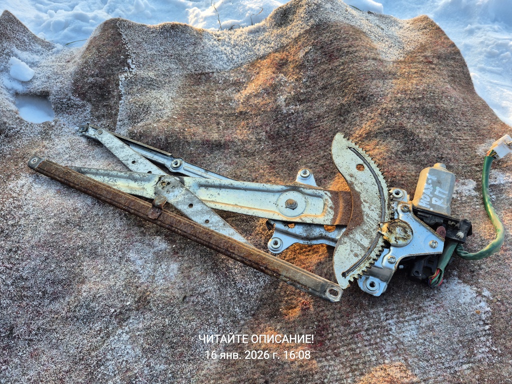 Toyota Lite Ace Noah I рестайлинг (1998—2001) для ЭСП передний правый