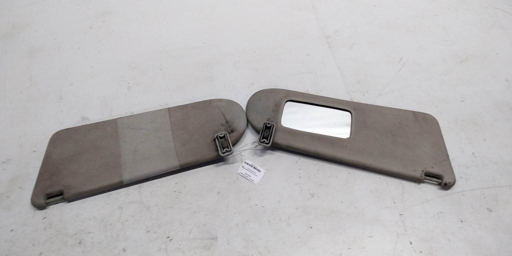 Opel Omega A (1984—1994) для Козырек солнцезащитный внут км-т