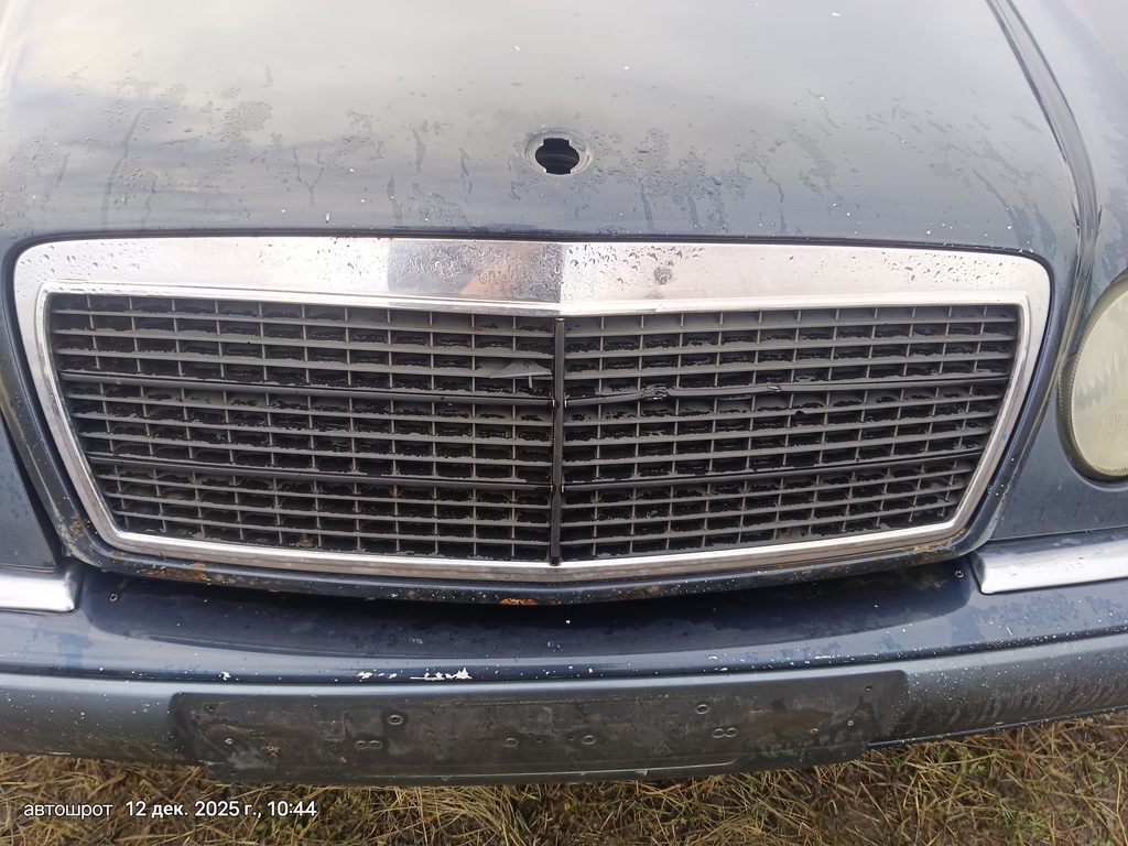 Mercedes-Benz E-класс W210/S210 (1995—1999) для Решетка радиатора