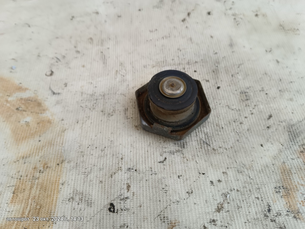 Opel Rekord E (1977—1986) для Крышка радиатора