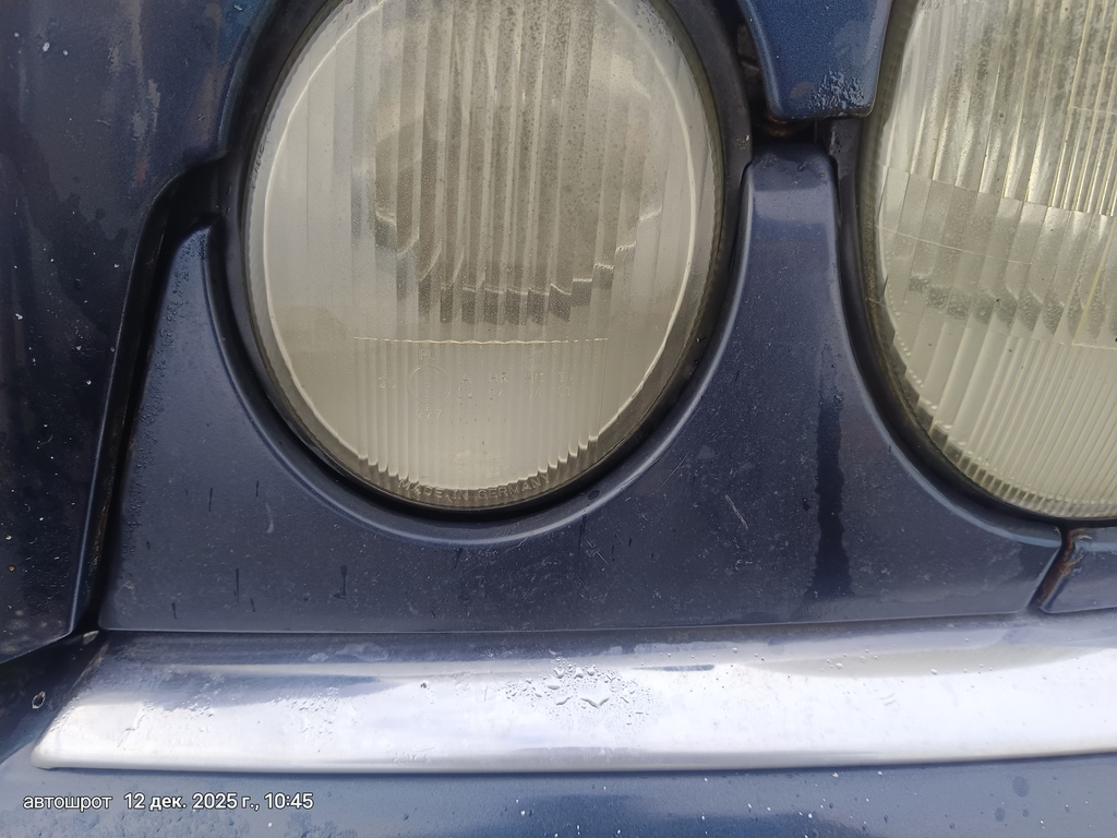 Mercedes-Benz E-класс W210/S210 (1995—1999) для Планка под фару левую