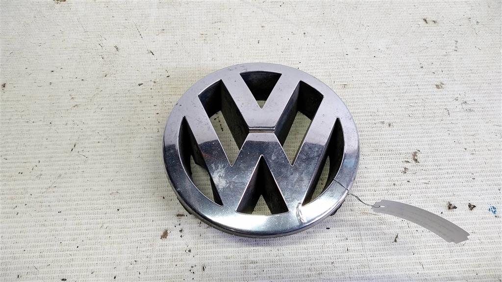 VOLKSWAGEN Passat B5 рестайлинг (2000—2005) для Эмблема решетки