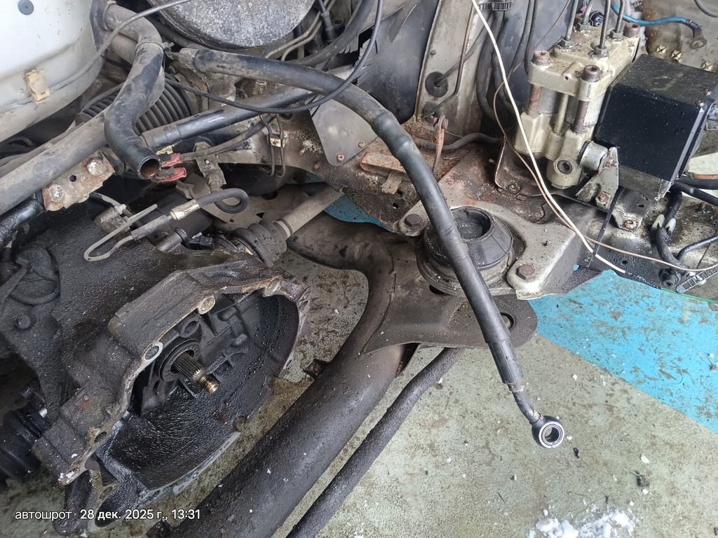 Audi 100 C4 (1990—1994) для Шланг трубка ГУРа