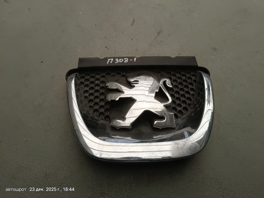 Peugeot 308 I рестайлинг (2011—2015) для Эмблема решетки
