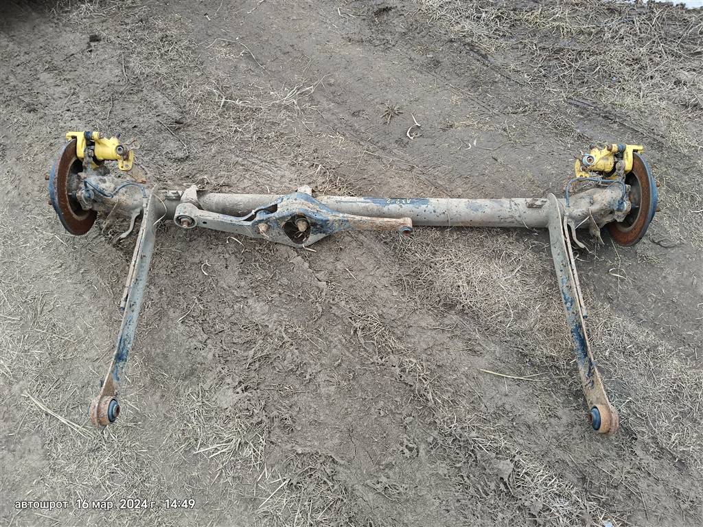 Nissan Maxima A32 (1994—2000) для Балка задняя