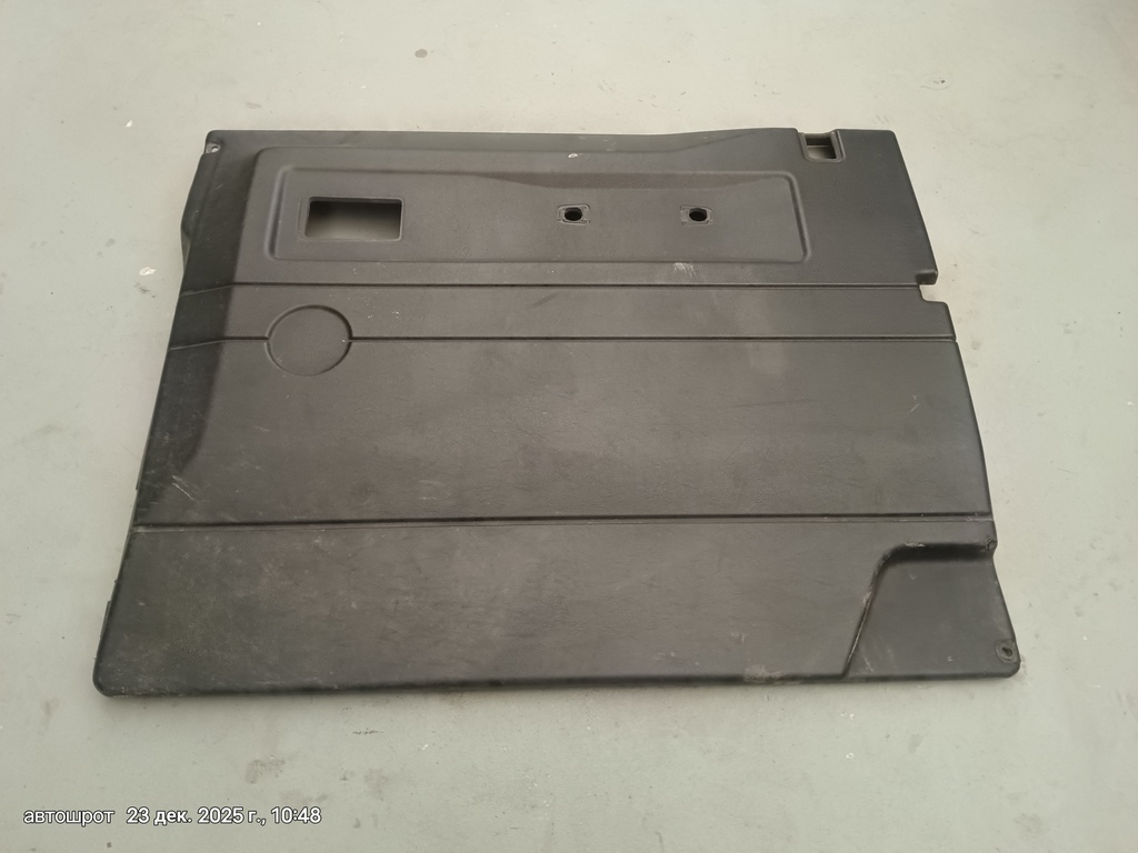 Land Rover Defender I рестайлинг (2007—2016) для Обшивка двери передней правой