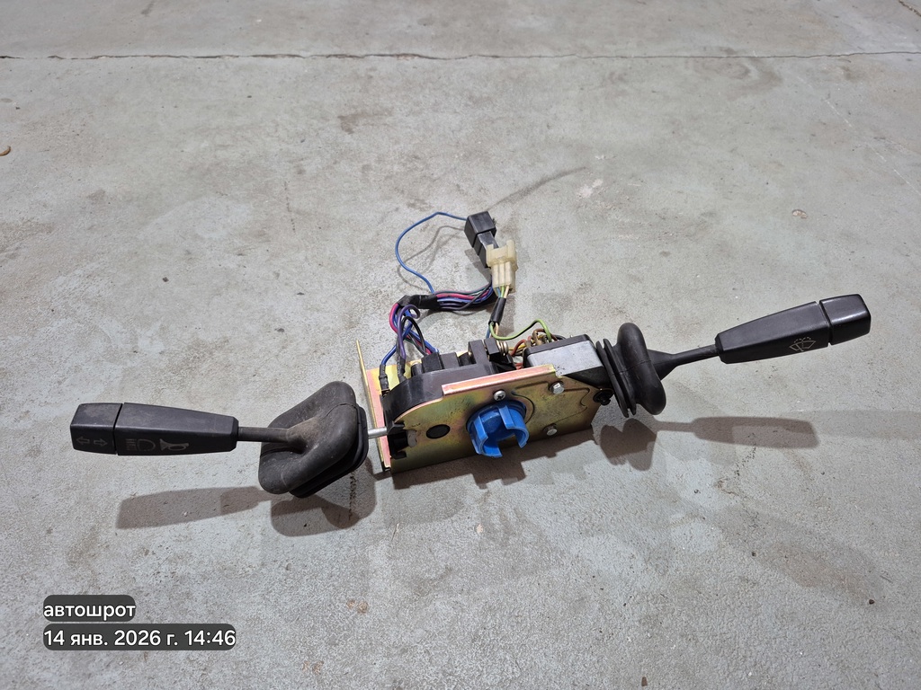 Land Rover Defender I рестайлинг (2007—2016) для Переключатель подрулевой в сборе