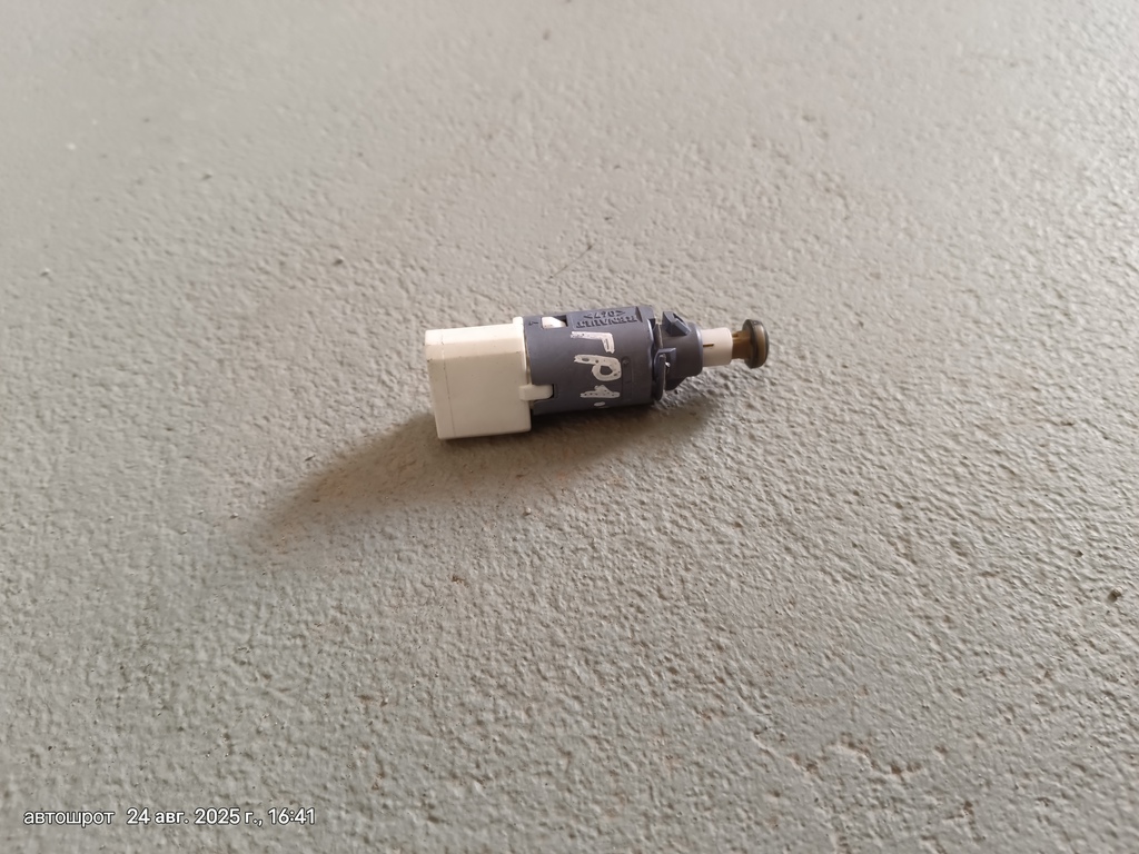 ВАЗ (LADA) Granta I (2011—2018) для Датчик педали тормоза