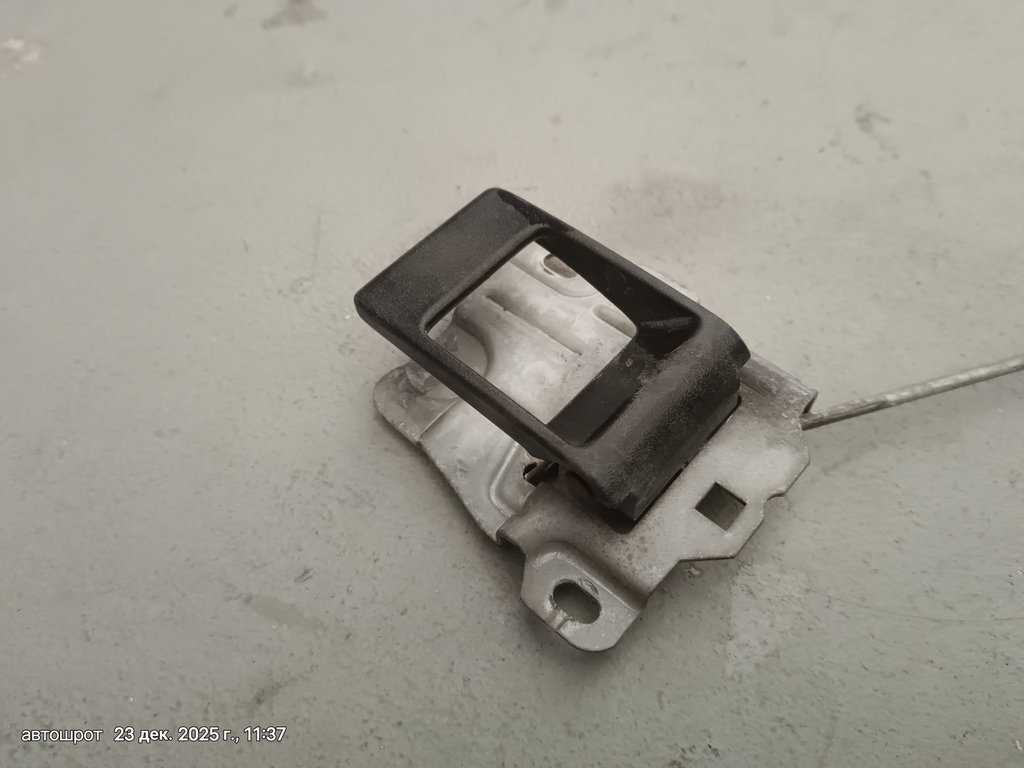 Land Rover Defender I рестайлинг (2007—2016) для Крючок двери передней левой