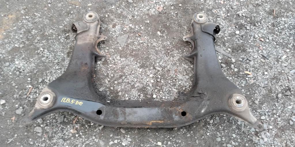 VOLKSWAGEN Passat B5 (1996—2001) для Балка подмоторная