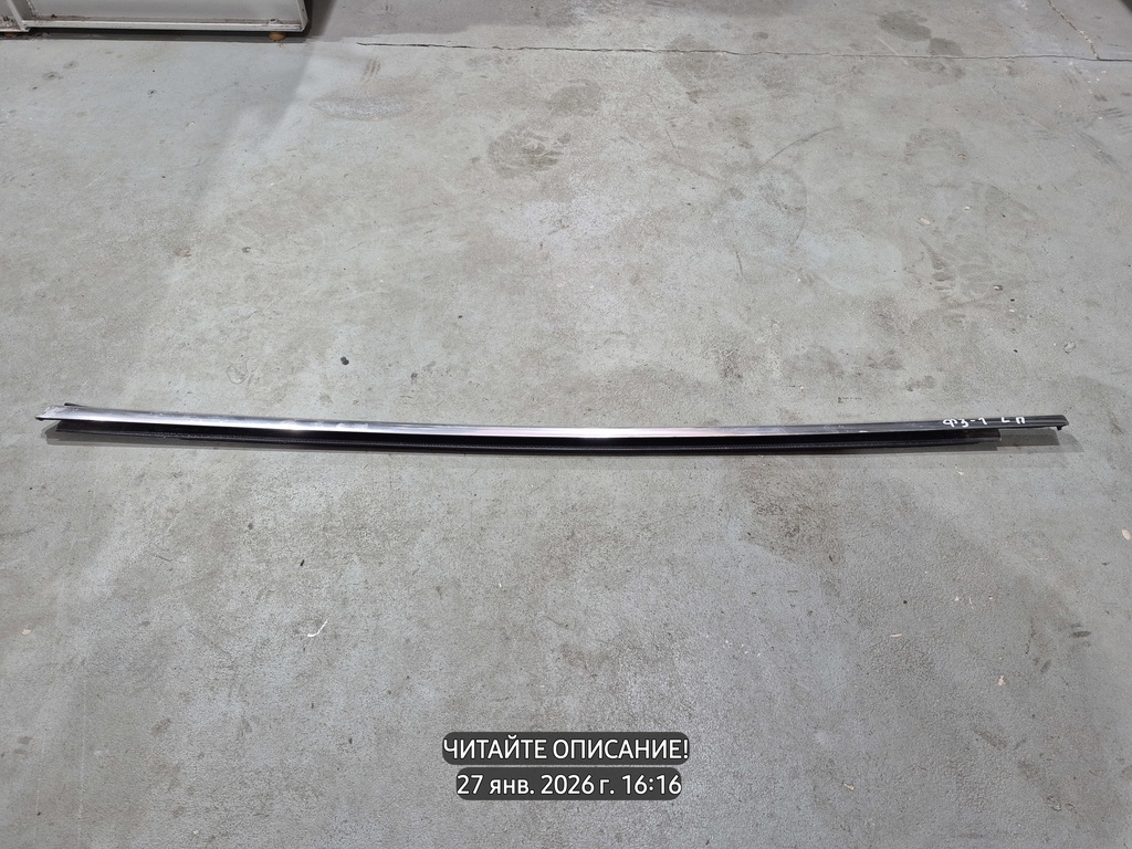 Ford Focus III (2011—2015) для Молдинг стекла двери передней левой