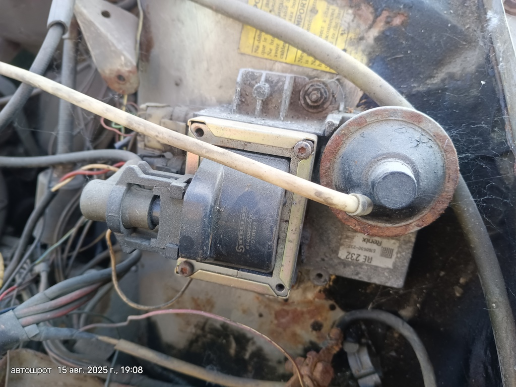 Renault 21 I (1986—1995) для Катушка зажигания с коммутатором