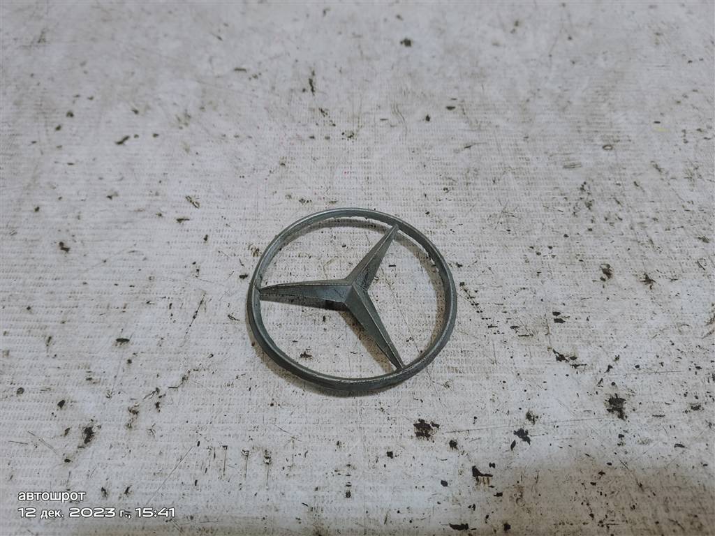 Mercedes-Benz E-класс W210/S210 (1995—1999) для Эмблема багажника