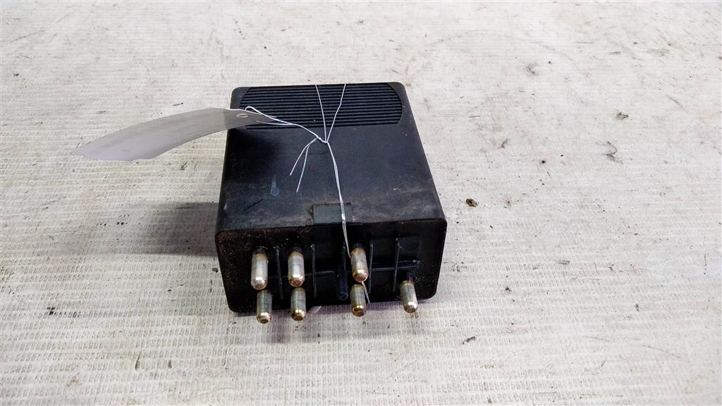 Mercedes-Benz E-класс W124/S124/C124/A124 (1984—1997) для Реле