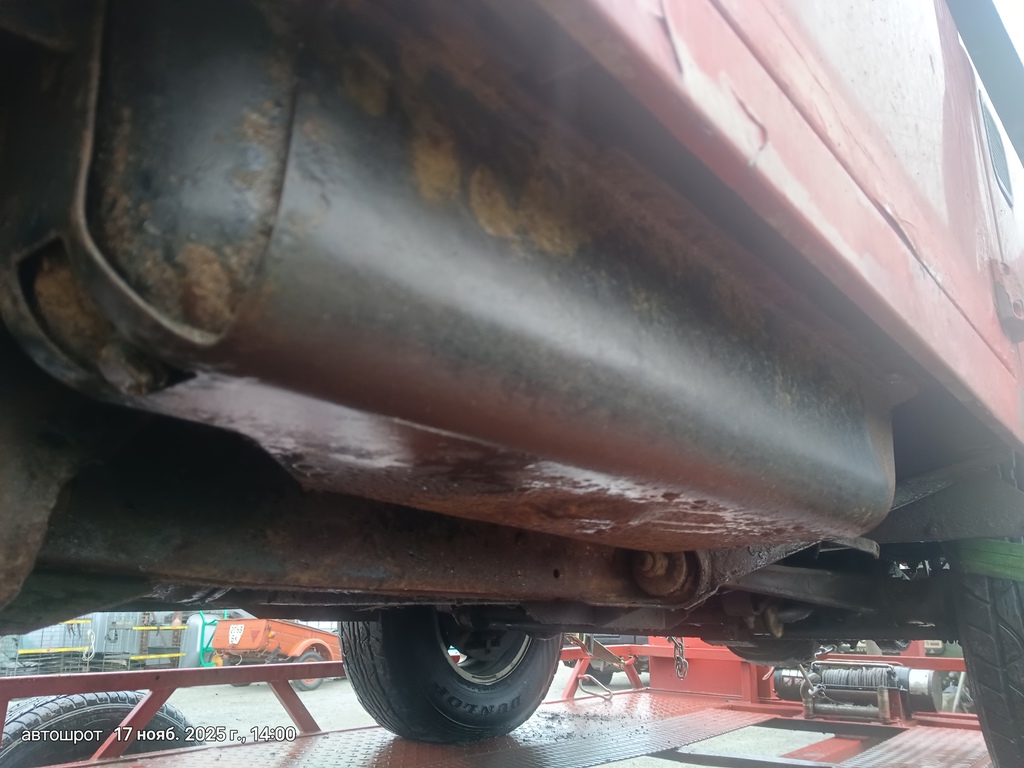 Land Rover Defender I (1983—2007) для Бак топливный