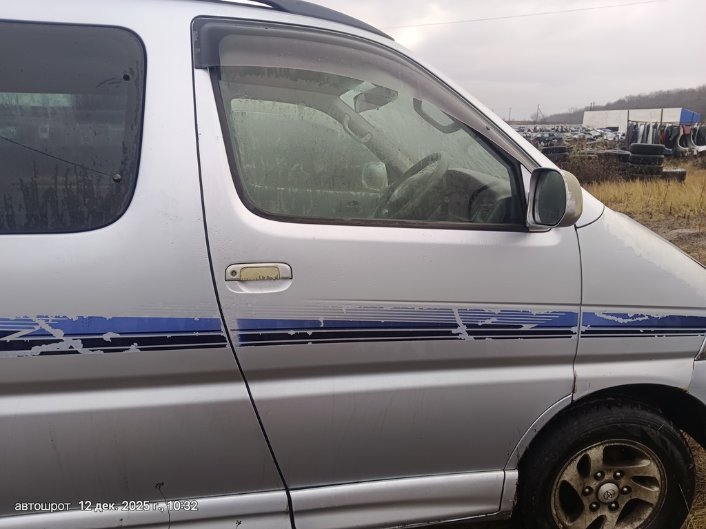 Toyota Hiace Regius I (1997—1999) для Дверь передняя правая