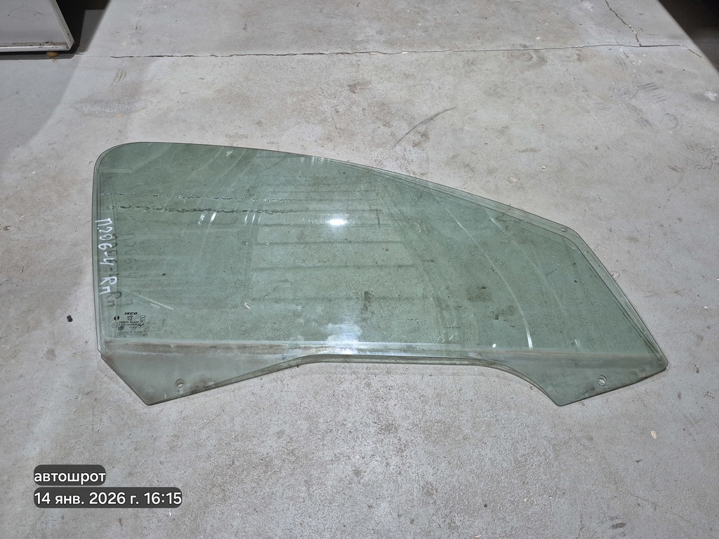 Peugeot 206 I (1998—2012) для Стекло двери передней правой