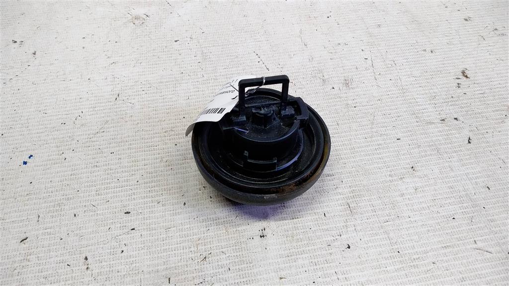 Renault Logan I (2004—2009) для Крышка топливного бака