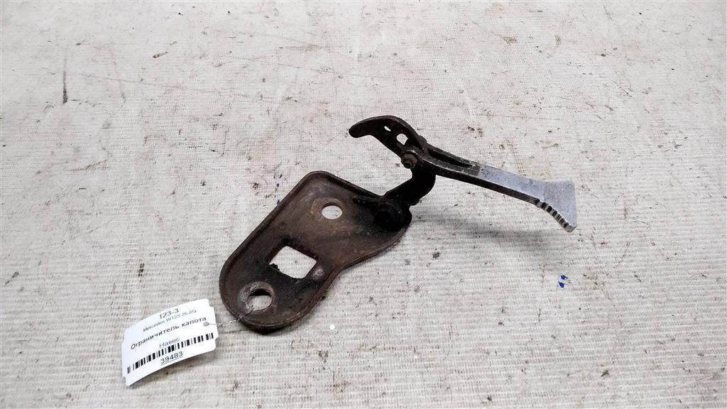 Mercedes-Benz W123 W123/V123/C123/S123 (1975—1986) для Ограничитель капота