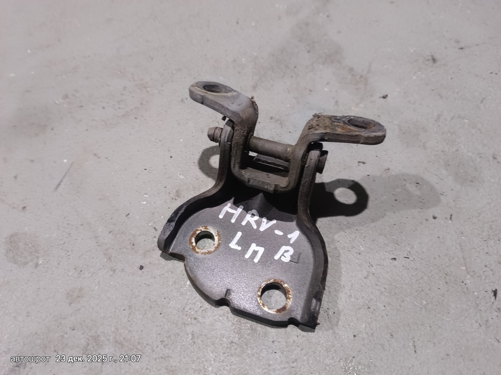 Honda HR-V GH (1998—2001) для Петля двери передней верхняя левая