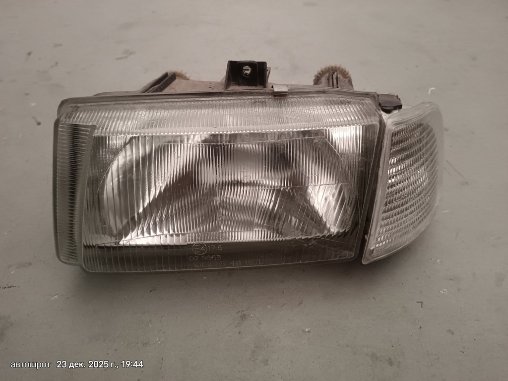 VOLKSWAGEN Polo III (1994—2002) для Фара левая