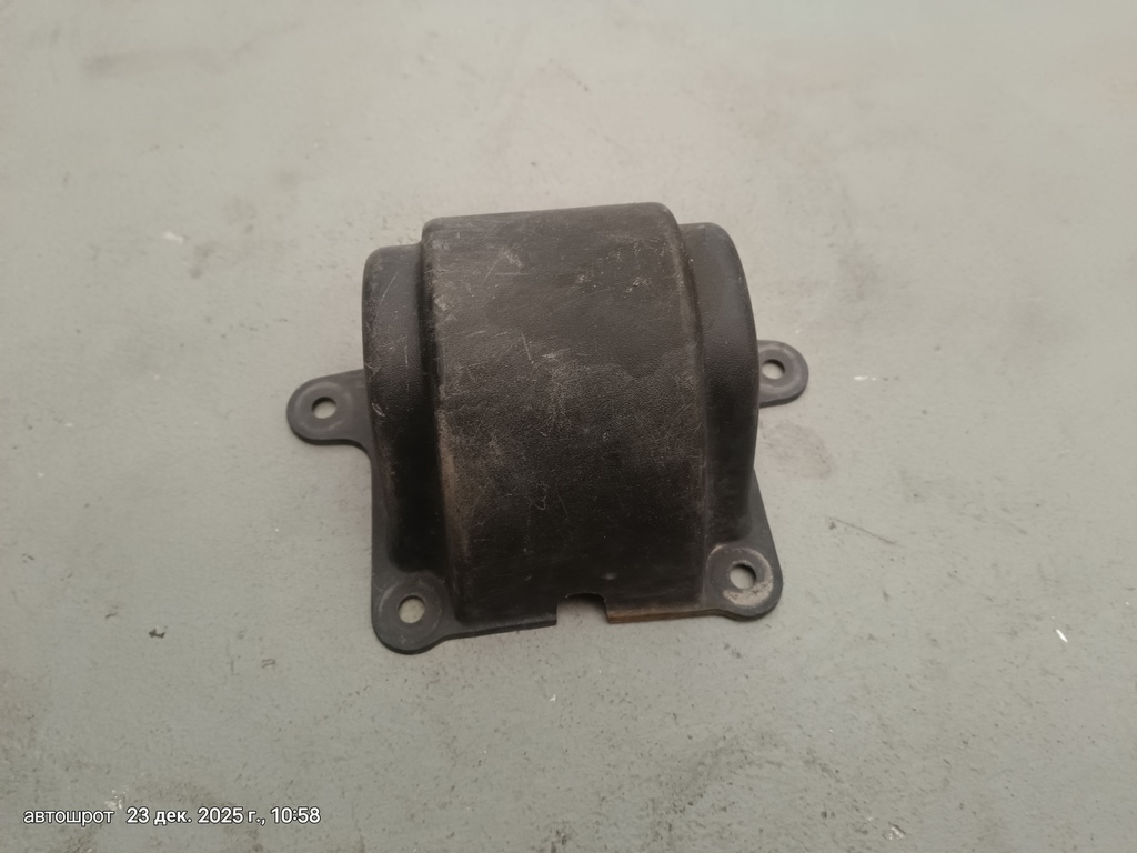 Land Rover Defender I рестайлинг (2007—2016) для Крышка ремня безопастности