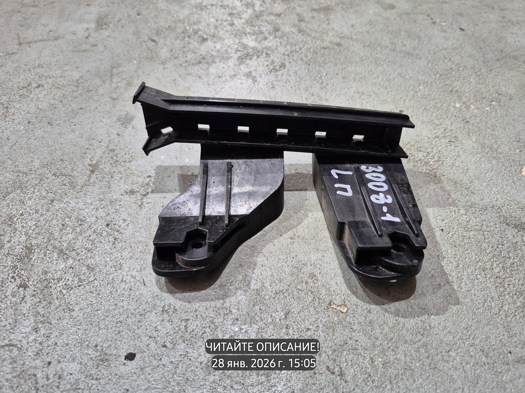 Peugeot 3008 I рестайлинг (2013—2016) для Направляющая стекла двери передней левой