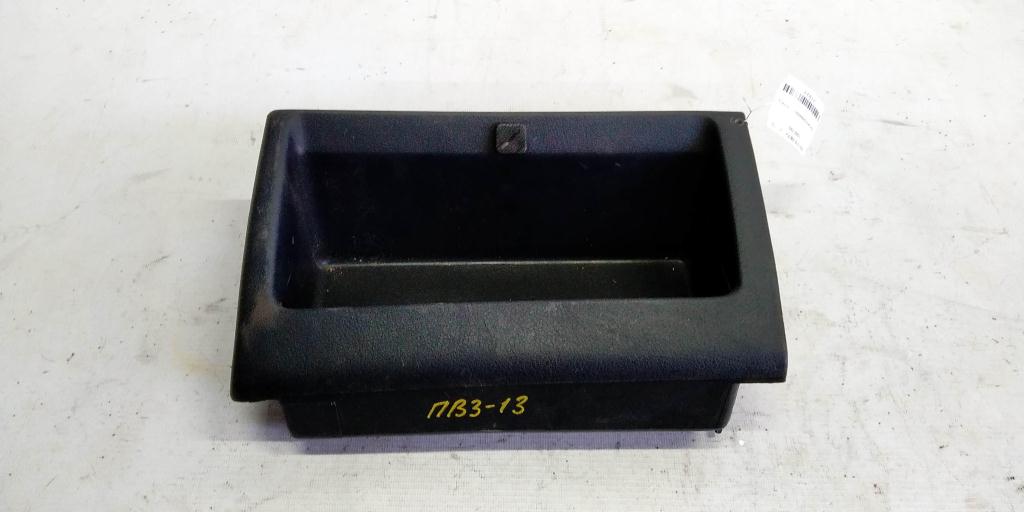 VOLKSWAGEN Passat B3 (1988—1993) для Крышка предохронителей