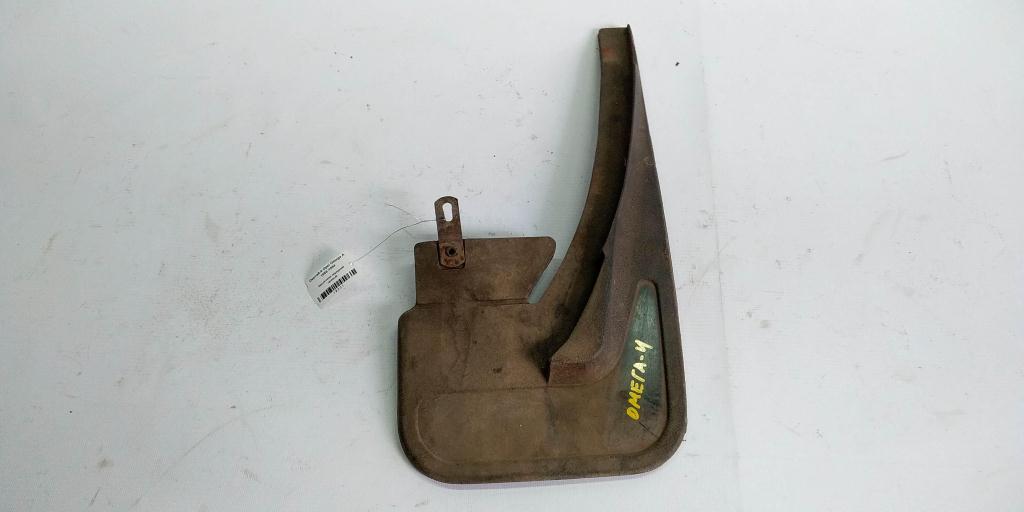 Opel Omega A (1984—1994) для Брызговик передний правый