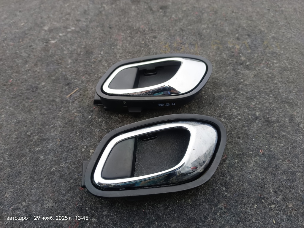 KIA Ceed JD (2012—2015) для Крючок двери левой