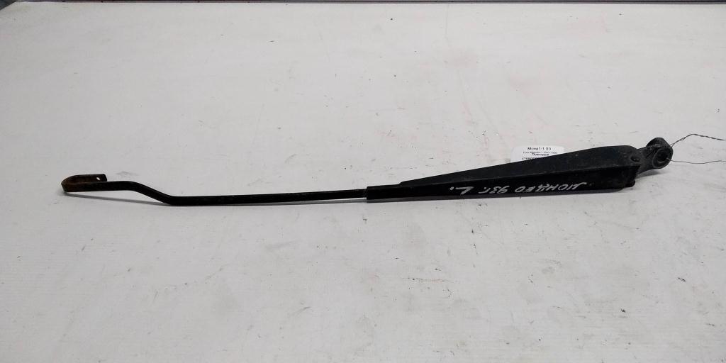 Ford Mondeo I (1993—1996) для Поводок стеклоочистителя передний левый