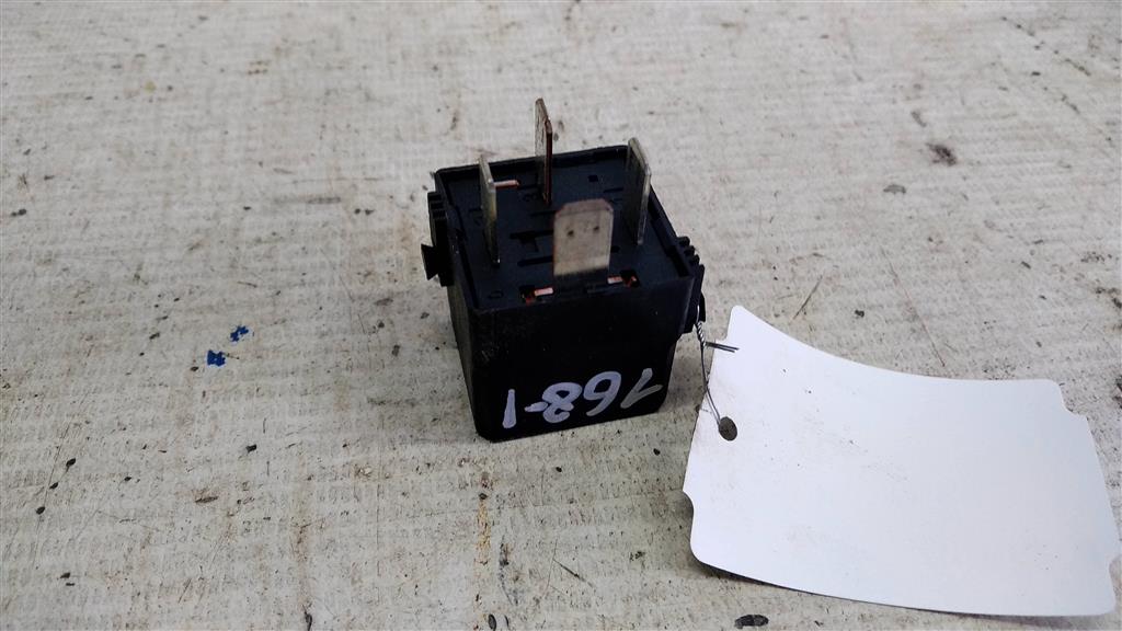 Mercedes-Benz A-класс W168 (1997—2001) для Реле