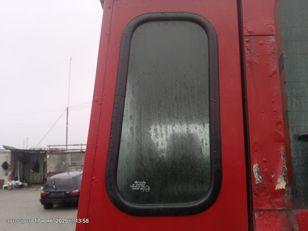 Land Rover Defender I (1983—2007) для Стекло кузовное глухое левое