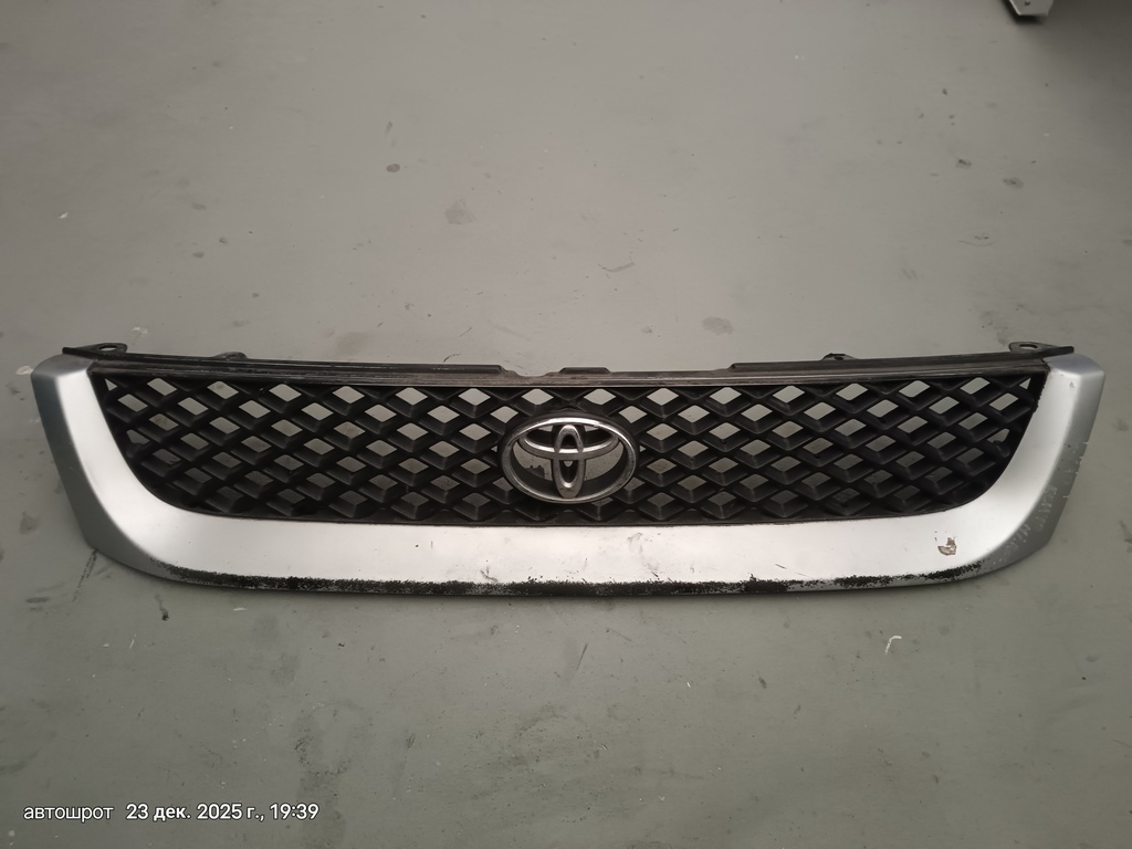 Toyota Hiace Regius I (1997—1999) для Решетка радиатора