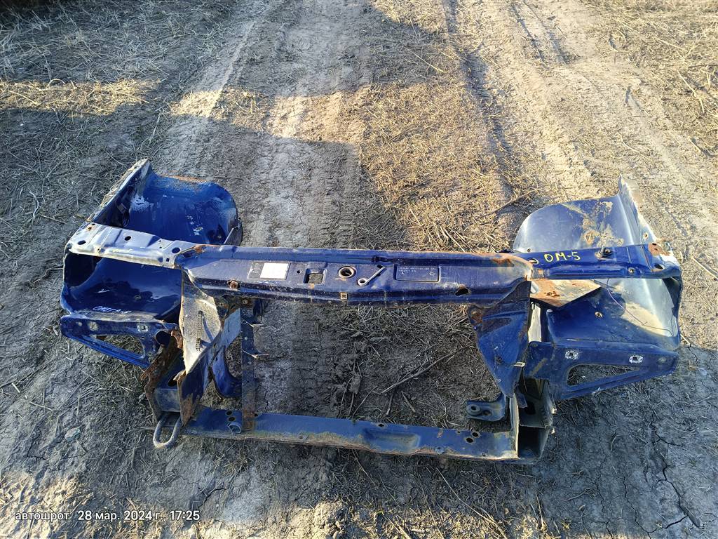 Opel Omega A (1984—1994) для Панель передняя