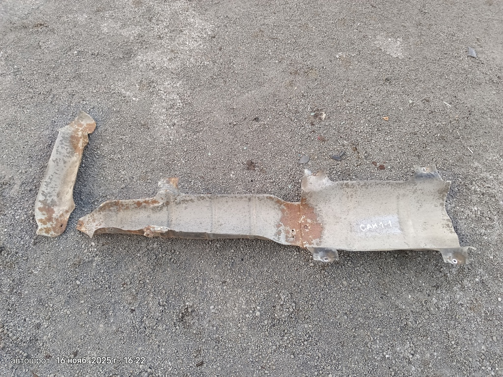 Nissan Sunny B14 (1994—1999) для Экран тепловой глушителя