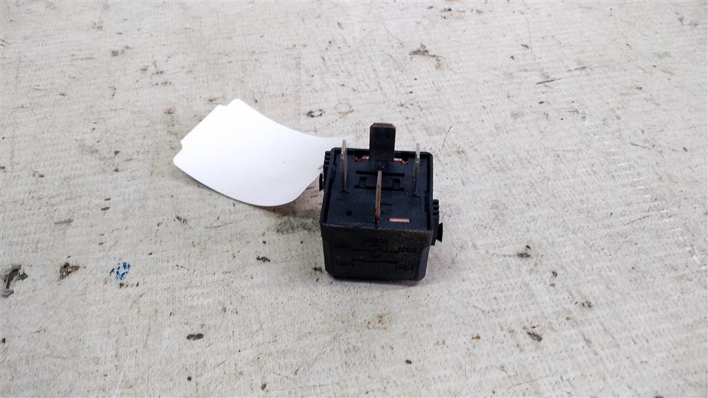 Mercedes-Benz A-класс W168 (1997—2001) для Реле