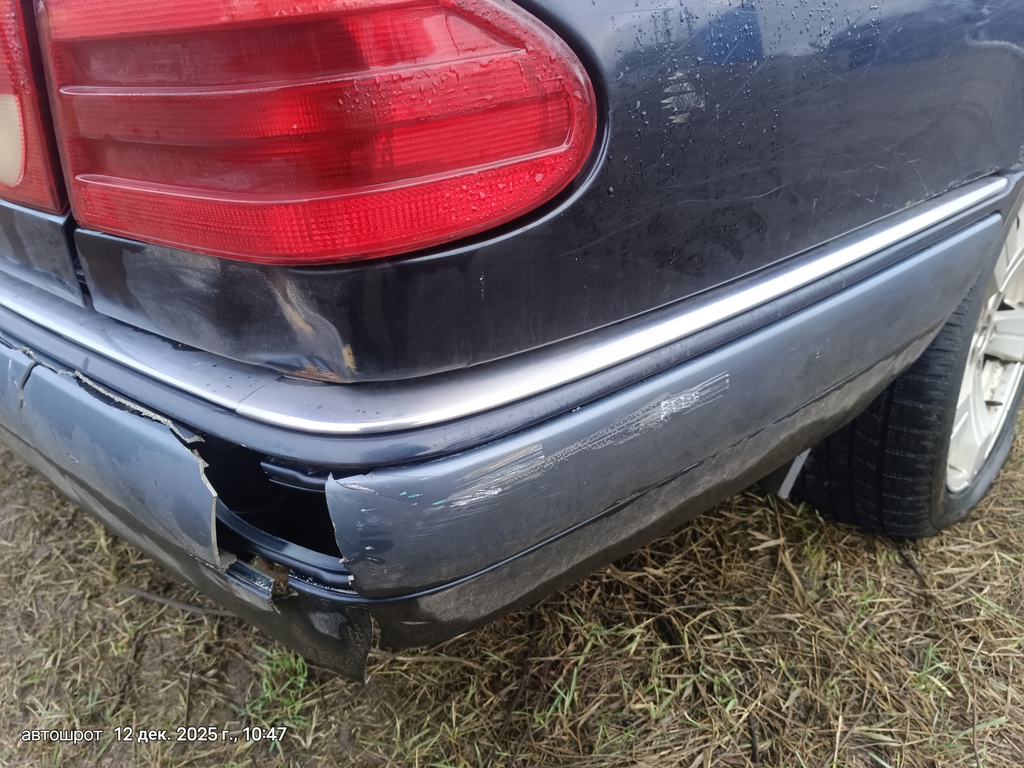 Mercedes-Benz E-класс W210/S210 (1995—1999) для Молдинг бампера заднего правый