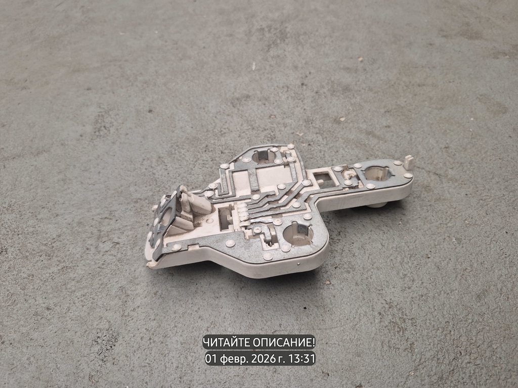 Renault Megane II (2002—2006) для Плата заднего фонаря левого