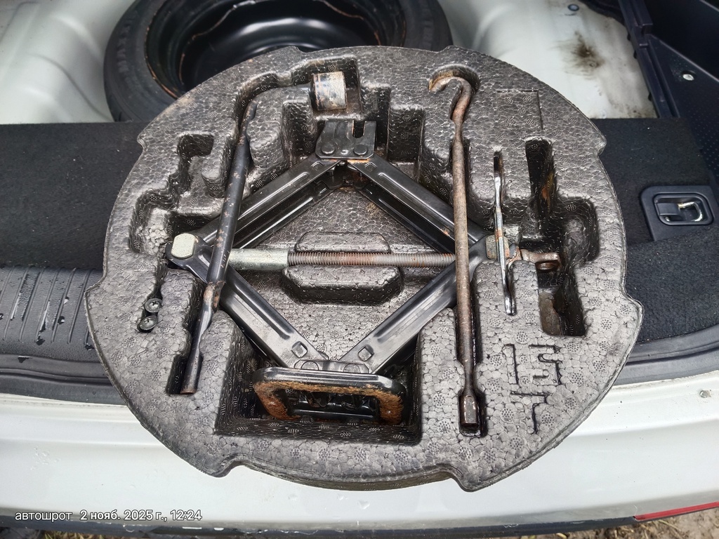 KIA Ceed JD (2012—2015) для Ящик для инструментов