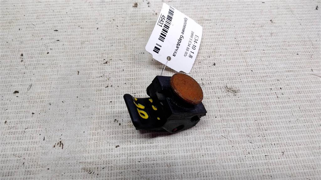 BMW 5 серия E34 (1988—1996) для Крепление бардачка