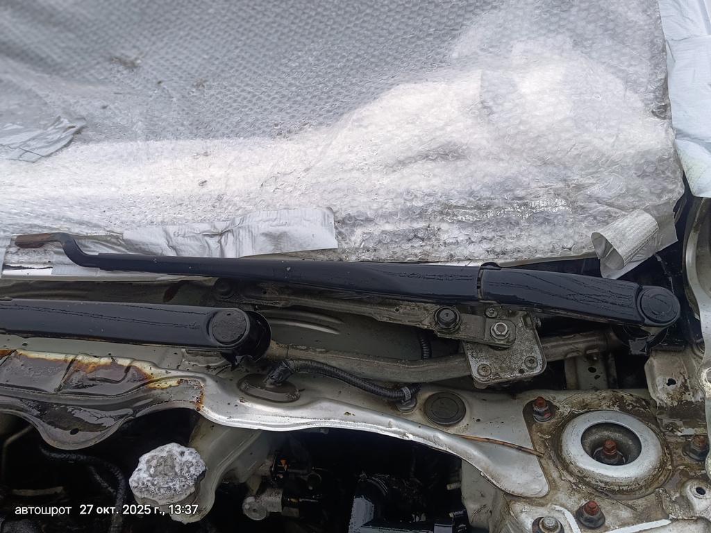 KIA Ceed JD (2012—2015) для Поводок стеклоочистителя передний пара