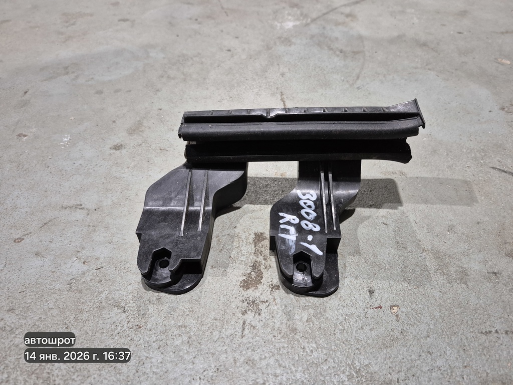 Peugeot 3008 I рестайлинг (2013—2016) для Направляющая стекла двери передней правой