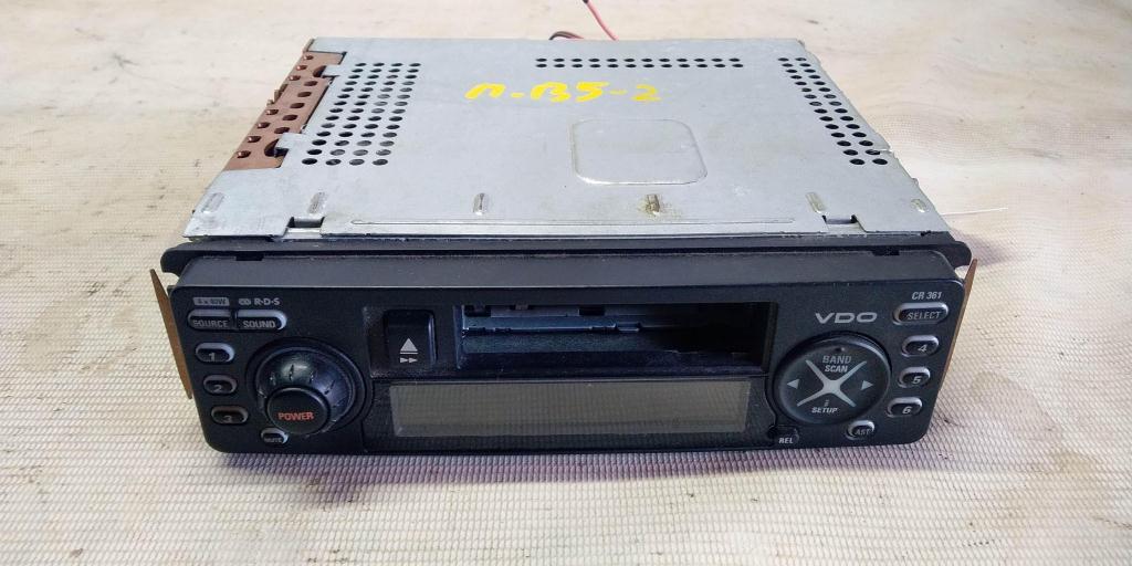 VOLKSWAGEN Passat B5 (1996—2001) для Магнитола