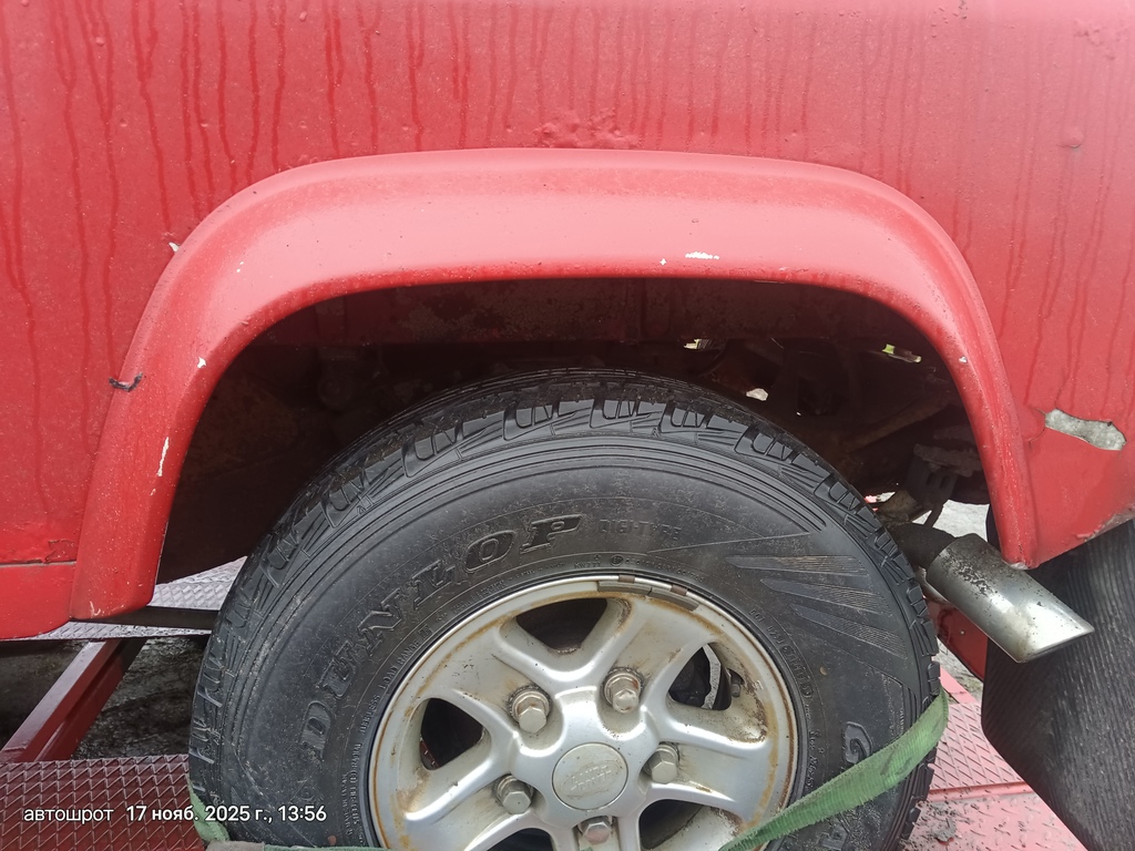 Land Rover Defender I (1983—2007) для Накладка на крыло заднее левое